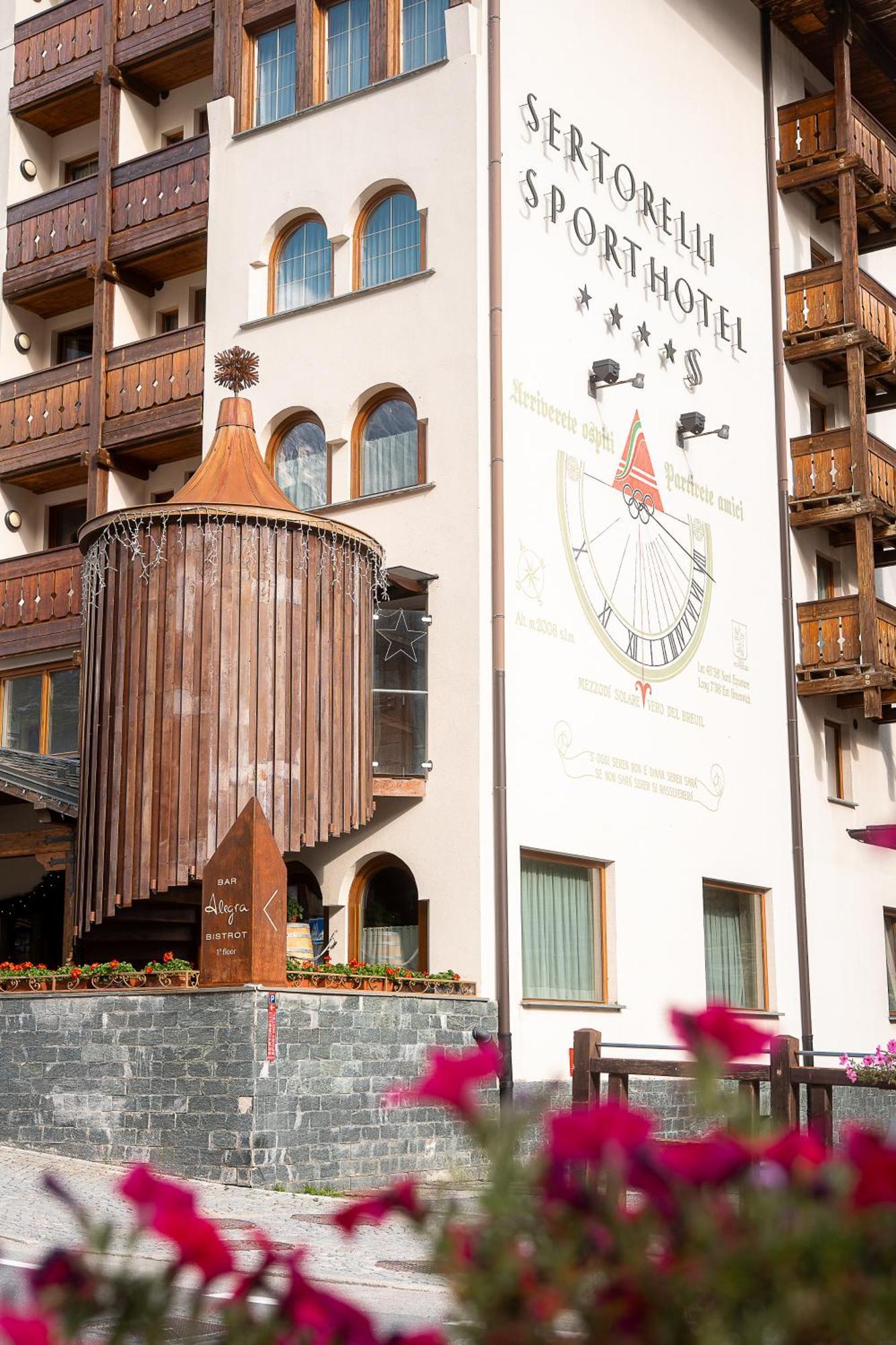 Sertorelli Sporthotel Breuil-Cervinia Eksteriør bilde